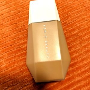 Fenty Beauty Eaze Drop Blurring Skin Tint #14